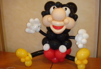 Mickey Mouse με μπαλόνια